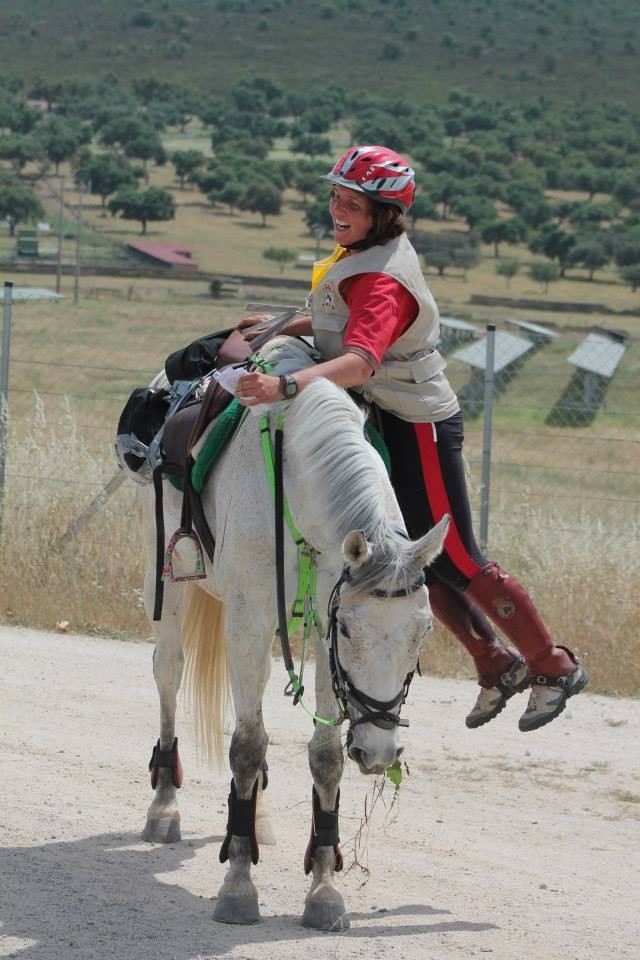 Pau Dorca Campeón de España absoluto de TREC 2014 y el equipo Navarro medalla de bronce